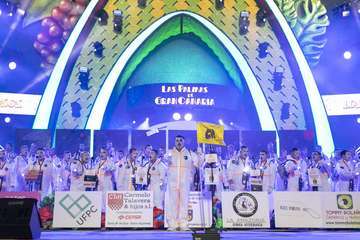 Los nietos de Sary Mánchez abren la final de murgas del Carnaval de 'Una noche en Río' (Foto TA)